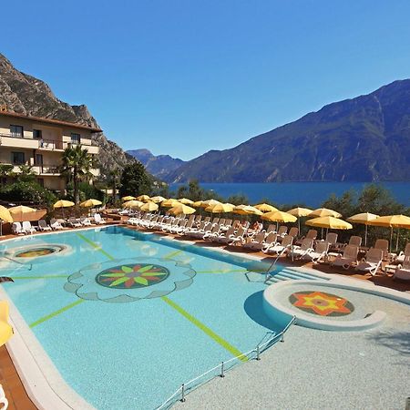 Hotel Ilma Lake Garda Resort Limone sul Garda Exterior photo
